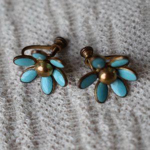 Vintage Brass Blue Flower Enamel Screw-on Earrings